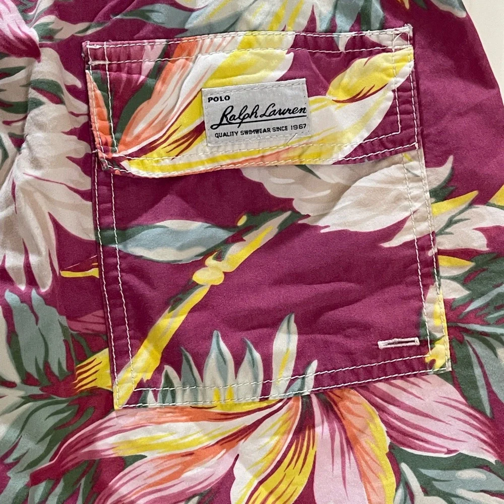 Polo by Ralph Lauren Hawaiian Swim Trunks with Liner & Pockets Size M